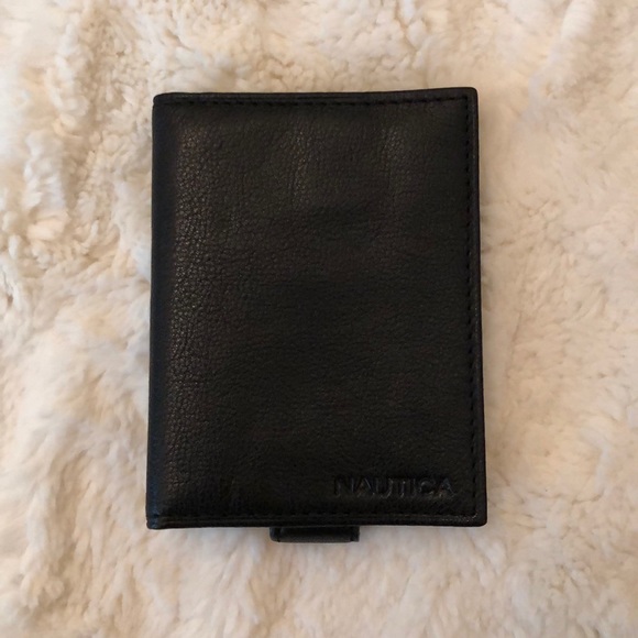 Black Leather Nautica Card Holder - Picture 1 of 6